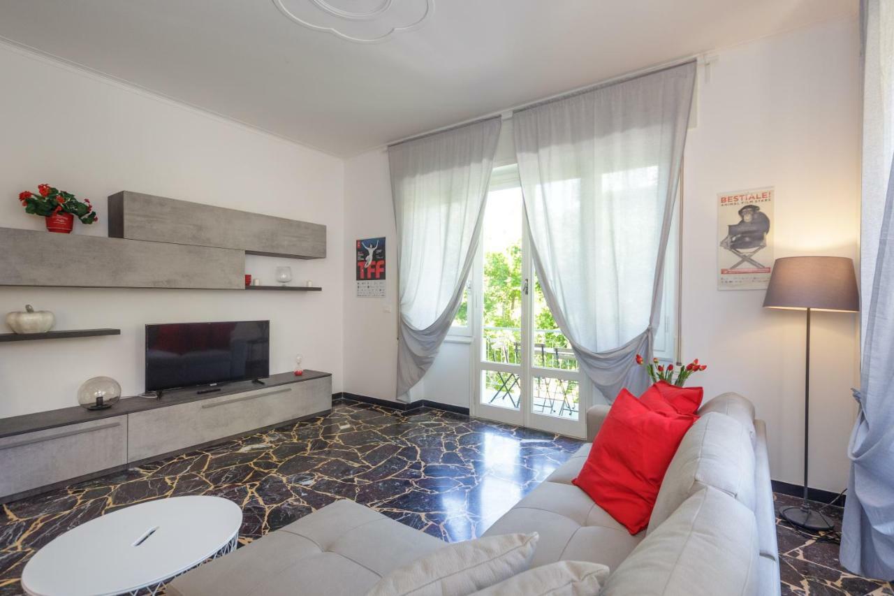 Casa Celine Apartment Chiavari Bagian luar foto