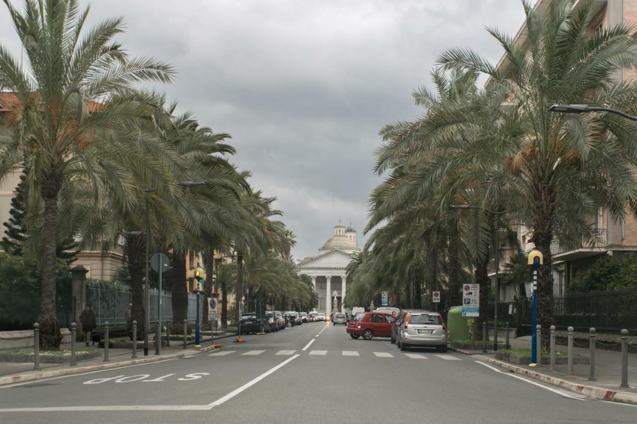 Casa Celine Apartment Chiavari Bagian luar foto